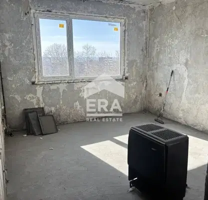 Снимка 5 — Двустаен апартамент с балкон в Лятно кино Тракия, Варна