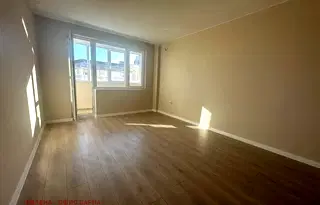 Тристаен апартамент с южно изложение в Лятно кино Тракия, Варна