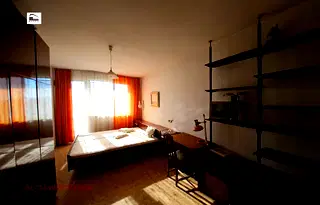 Тристаен апартамент във Варна, Лятно кино Тракия