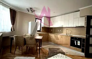 Тристаен апартамент с тераса в Лятно кино Тракия, Варна