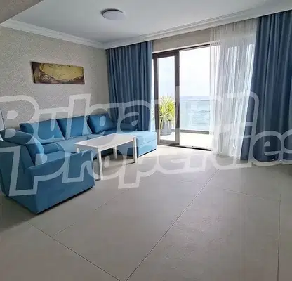 Photo 3 — Four-room maisonette with two terraces in m-t Alen mak, Varna