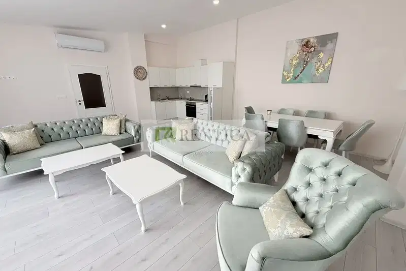 4-bedroom apartment in Varna, Alen Mak