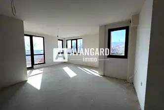 Двустаен апартамент в затворен комплекс в м-т Горна Трака, Варна
