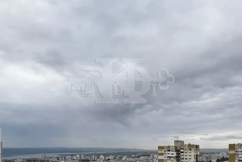 Two-room apartment with terrace and view in m-t Pchelina, Varna