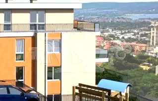 Тристаен апартамент във Варна, м-т Пчелина