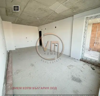 Photo 3 — Two-room apartment with terrace in Mladost 1, Varna