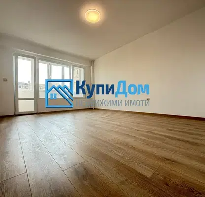 Photo 2 — 3-bedroom apartment in Varna, Mladost 1