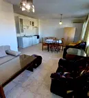 Тристаен апартамент с две тераси в район Окръжна болница, Варна