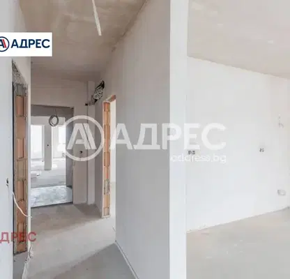 Снимка 5 — Двустаен апартамент с тераса в нова сграда в Победа, Варна