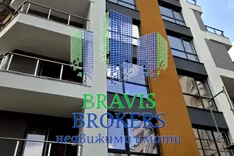 Тристаен апартамент във Варна, Погреби