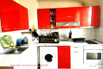 апартамент във Варна, Погреби