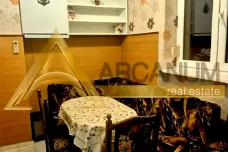 Двустаен апартамент с тераса в Погреби, Варна, трети етаж