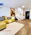 Двустаен апартамент във Варна, Погреби