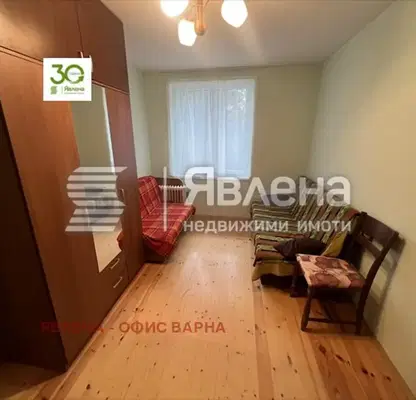 Photo 2 — 2-bedroom apartment in Varna, Pogrebi