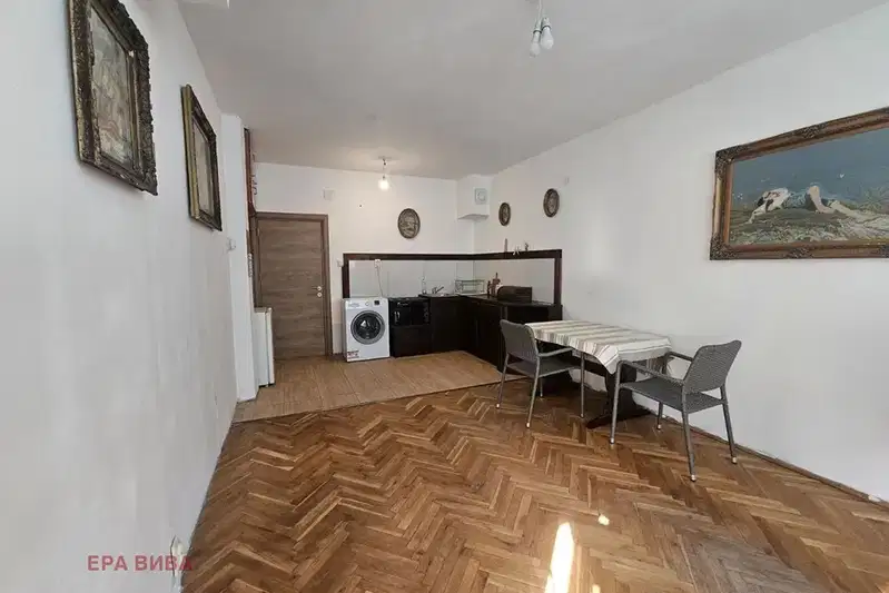 Многостаен апартамент с паркомясто в Спортна зала, Варна