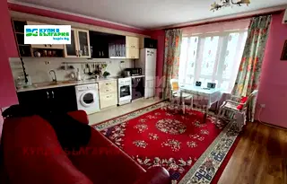 Двустаен апартамент в Свети Никола, Варна с басейн