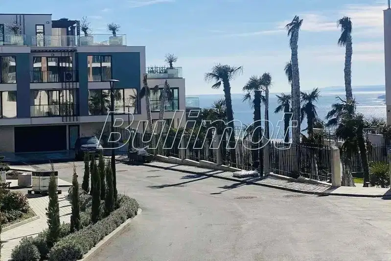 4-bedroom apartment in Varna, Sveti Nikola