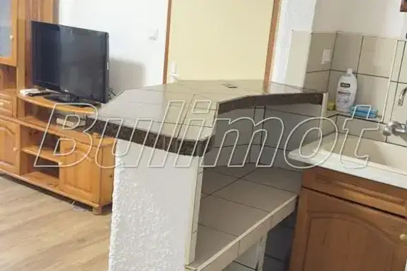 Двустаен апартамент с голяма тераса в Трошево, Варна