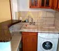 Снимка 2 — Двустаен апартамент с голяма остъклена тераса в Трошево, Варна