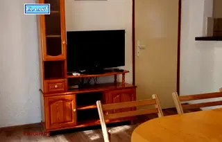 Двустаен апартамент с тераса и паркомясто в Трошево, Варна