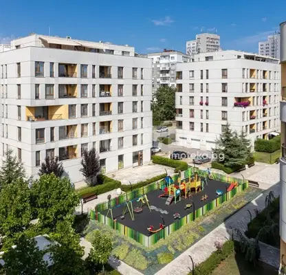 Снимка 4 — Тристаен апартамент във Варна, Трошево