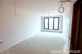 Двустаен апартамент с панорамна морска гледка във Виница, Варна