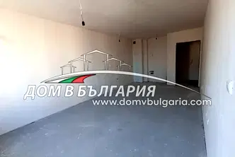 Двустаен апартамент с морска панорама във Виница, Варна