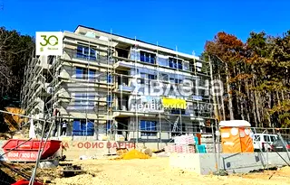 Тристаен апартамент във Варна, Виница