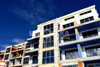 Тристаен апартамент с морска панорама в кв. Виница, Варна