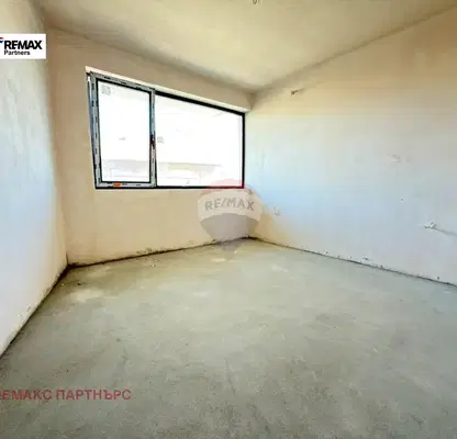 Photo 5 — Three-room apartment with panoramic terrace in Vinitsa, Varna