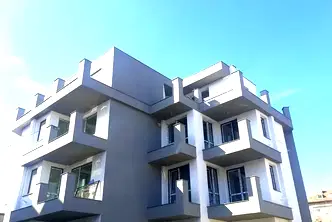 Тристаен апартамент с тераса в кв. Виница, Варна