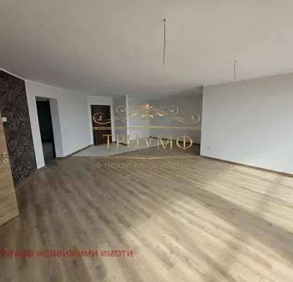 Photo 3 — 4-bedroom apartment in Varna, Vinica