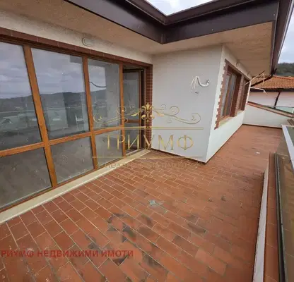 Photo 4 — Spacious 4-room apartment with two terraces in Vinitsa, Varna