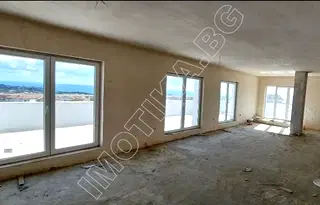 Мезонет с 3 стаи и морска панорама във Виница, Варна