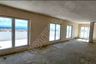 Мезонет с 3 стаи и морска панорама във Виница, Варна