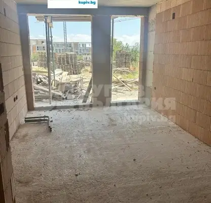 Снимка 3 — Двустаен апартамент с тераса във Владислав Варненчик, Варна