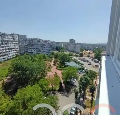Снимка 3 — апартамент във Варна, Владислав Варненчик 1