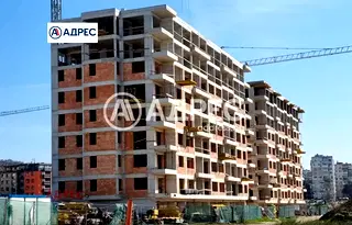 Двустаен апартамент с паркомясто във Владислав Варненчик, Варна
