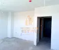Снимка 4 — Двустаен апартамент с голяма тераса във Варна, Владислав Варненчик 1