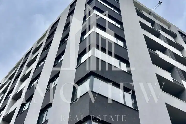Two-room apartment with terrace near Vazrazhdane Park in Varna