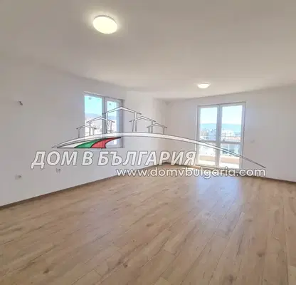 Снимка 2 — Апартамент 2 стаи във Варна, Възраждане 3 с морска панорама