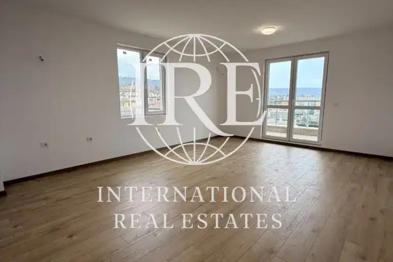 Two-room apartment with terrace in Vazrazhdane 3, Varna