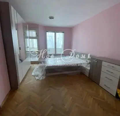 Снимка 2 — Апартамент 2 стаи в Зимно кино Тракия с остъклена тераса
