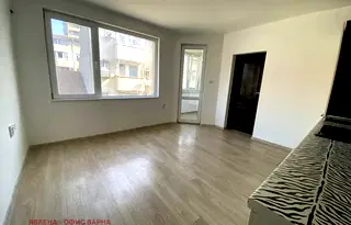Двустаен апартамент с тераса в Зимно кино Тракия, Варна
