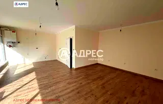 Тристаен апартамент във Велико Търново, Бузлуджа