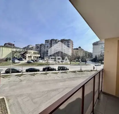 Снимка 4 — Тристаен апартамент във Велико Търново, Бузлуджа