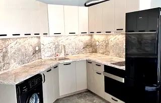 Тристаен апартамент във Велико Търново, Бузлуджа