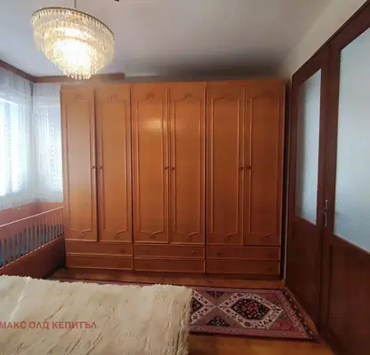 Снимка 5 — апартамент във Велико Търново, Център
