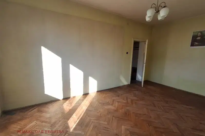 апартамент във Велико Търново, Център