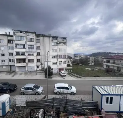 Снимка 4 — апартамент във Велико Търново, Зона Б